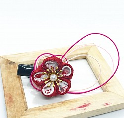 つまみ細工と水引きの髪飾り